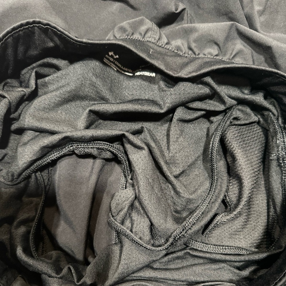 Under Armour Men’s lined Short - Picture 4 of 4